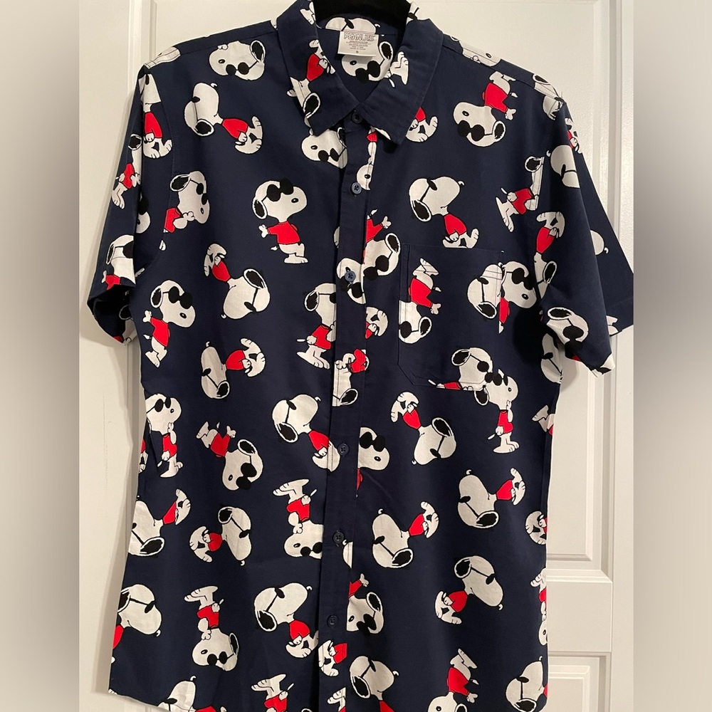 Peanuts Blue and Red Casual Button Down Shirt with Snoopy Print - Men’s - Picture 5 of 7